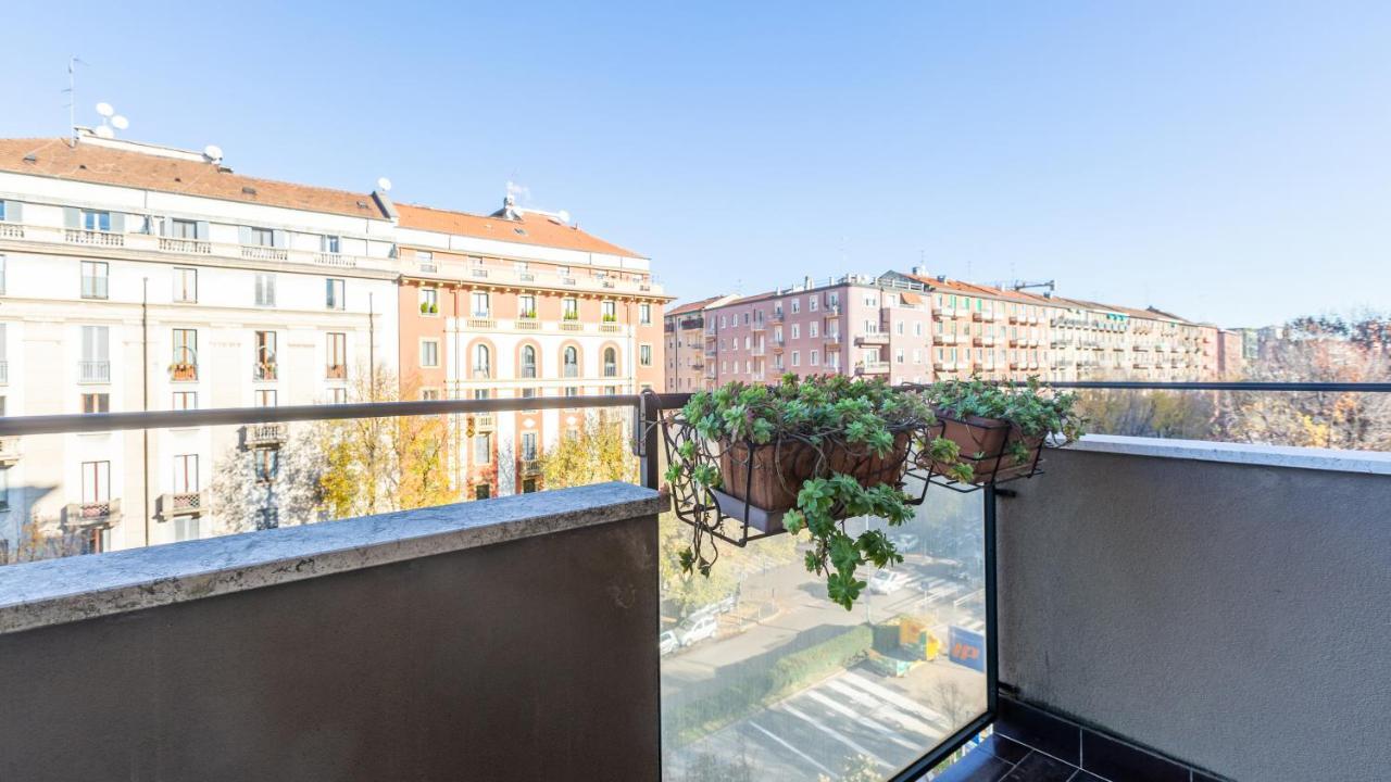 Mysa Properties - Trilocale In Zona Porta Romana, Bocconi Милан Экстерьер фото